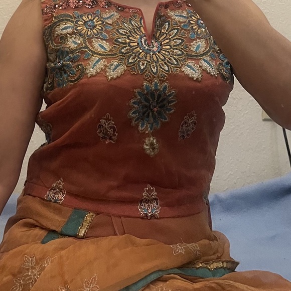 30 seconds Saree - Picture 3 of 3
